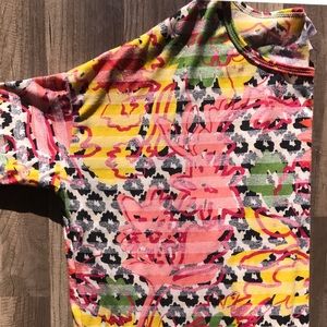 Small Lularoe Irma Tunic Top